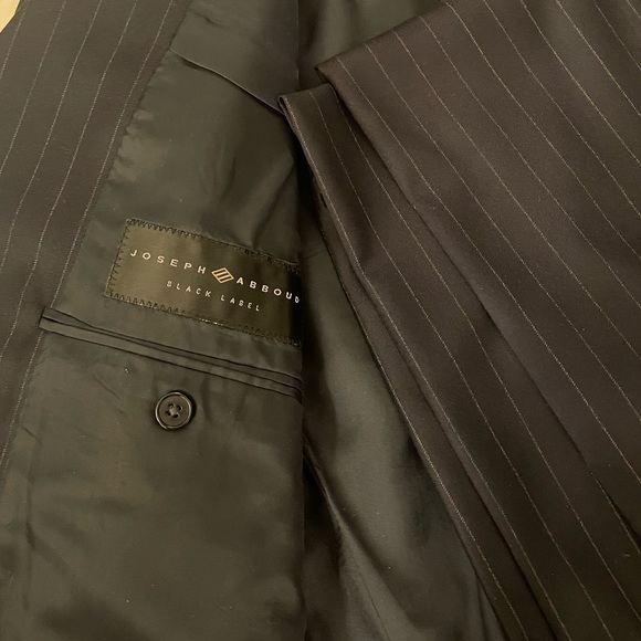 Joseph Aboud Black Label striped suit - Picture 2 of 2